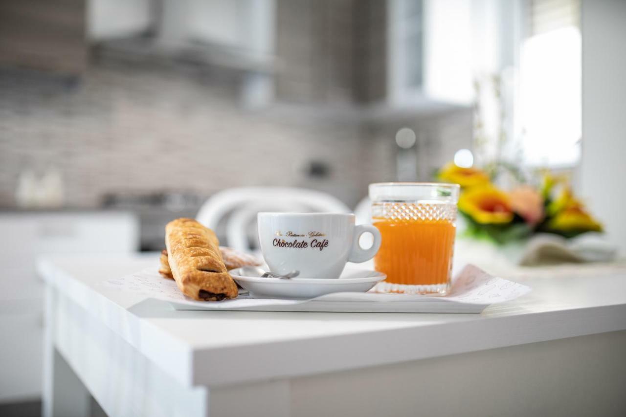 Casa Angela Rosa Villa Каровиньо Екстериор снимка